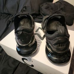 Nike AirMax 270 Triple Black