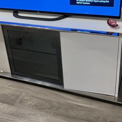 DANIA Glass TV Stand 