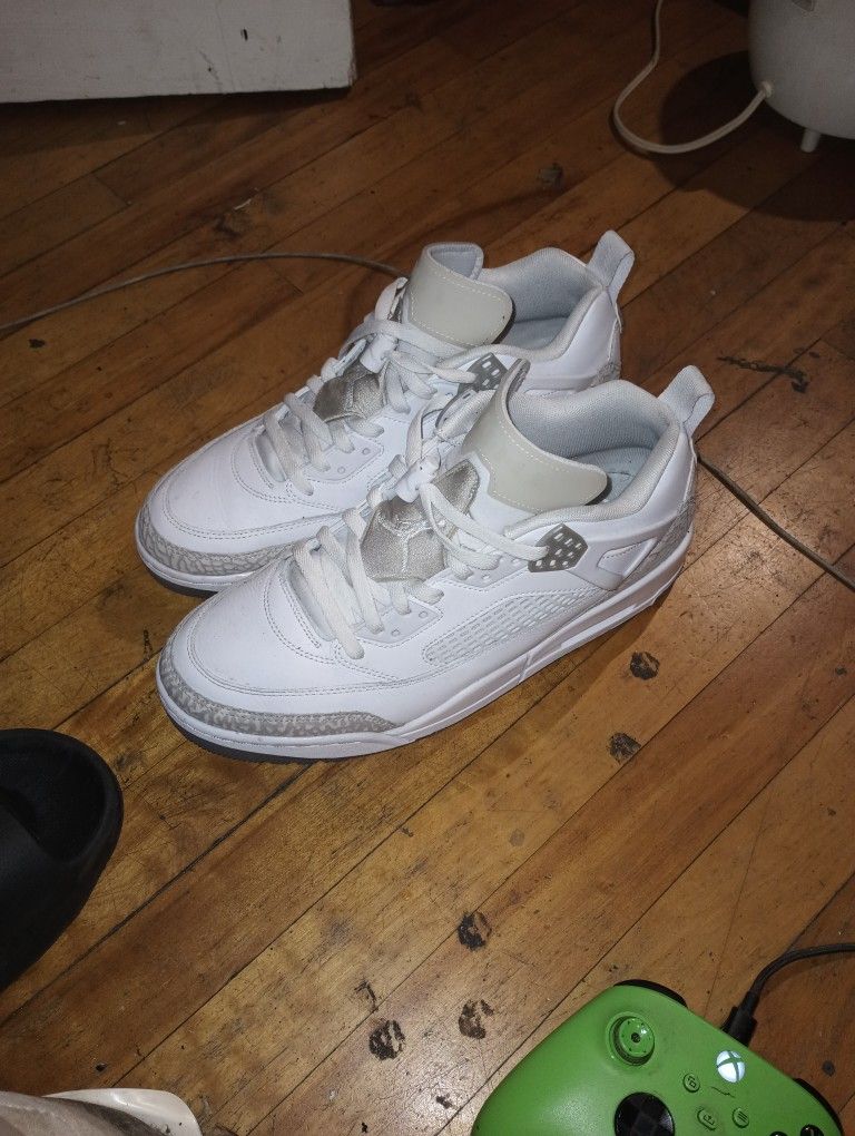 Jordan 4s Size 12 All White