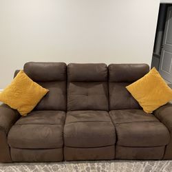 Ashley’s 3 seater Recliner In Great Condition