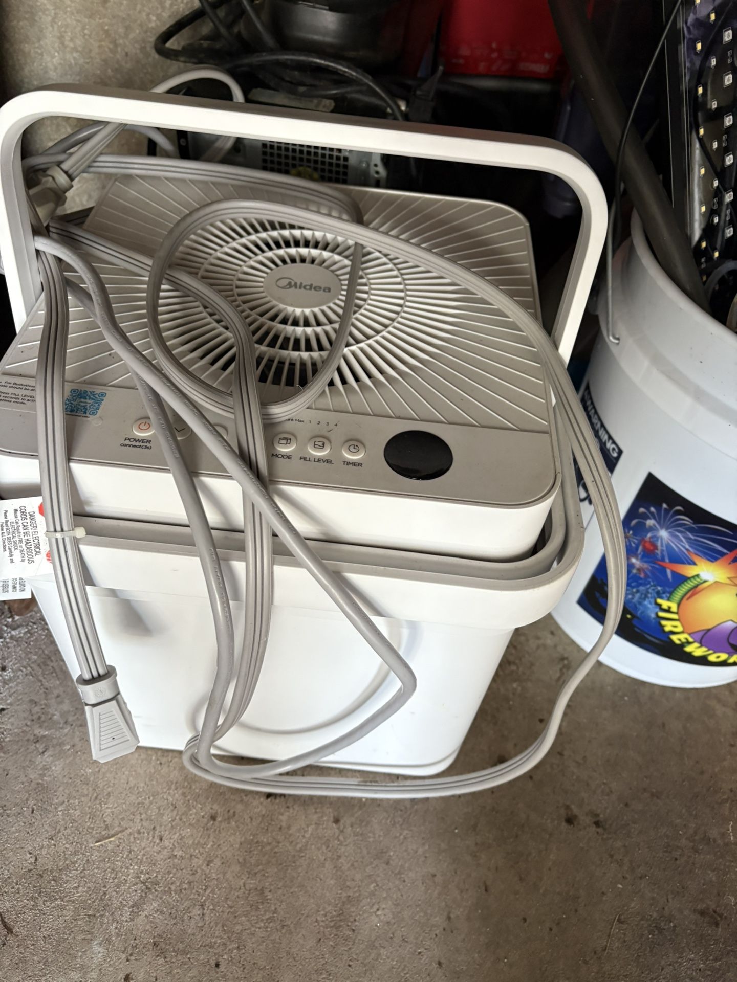 Dehumidifier