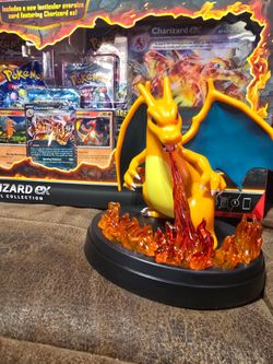 Charizard figure