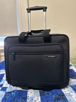 Samsonite rolling notebook and traver case