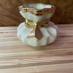 Holland Mold Ivory&Gold Ribbon Bow Vase Planter 1957.