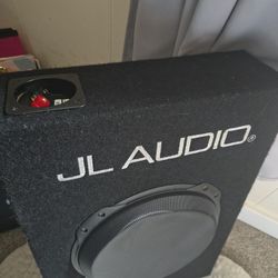 JL AUDIO SUBWOOFER PLUS ALPINE AMPLIFIER 