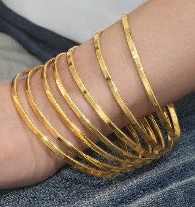 BANGLE GOLD PLATED BRACELET SET FOR $7 🖤 EXTREME DOWNSIZING!!