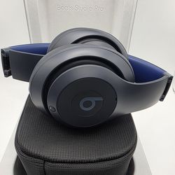 Beats Studio Pro Blue
