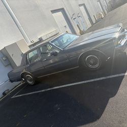 1984 Pontiac Parisienne