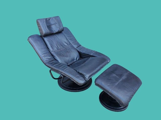 Leather Chair With Ottoman