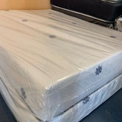 MATTRESS AND FURNITURE GREAT QUALITY 