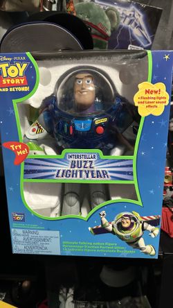RARE BuzzLightyear Action Figure