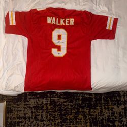 Kenneth Walker Signed Chiefs Jersey