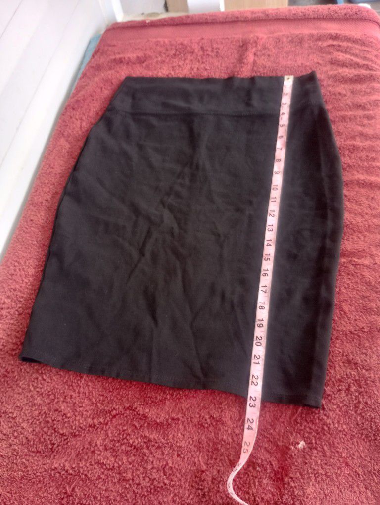 Hybrid Women Pencil Skirt Size XL Black Stretch