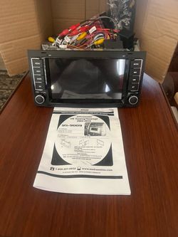 Double DIN Car Stereo Head Unit with Wiring Harness