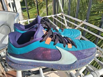 Snekers NIKE  size 13 for men