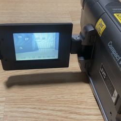 JVC GR-AXM910 VHS-C Camcorder