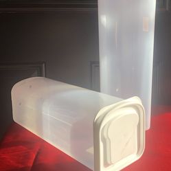 Buddeez Bread Buddy Airtight Bread Storage Containers- Slice by Slice Dispensing Design- Lot of 2