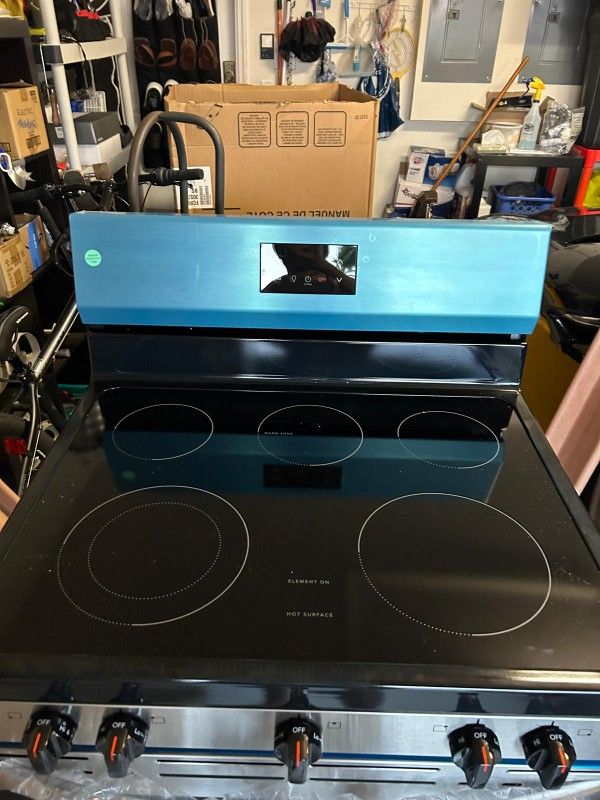 Frigidaire Brand New Range