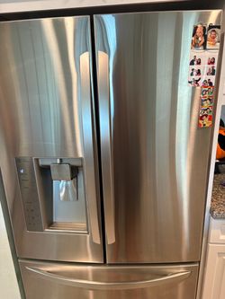 LG counter depth fridge