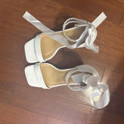 WHITE RIBBON OPEN TOE HEELS 2”