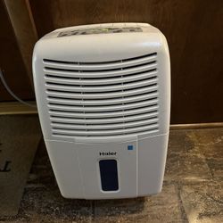 Dehumidifier 