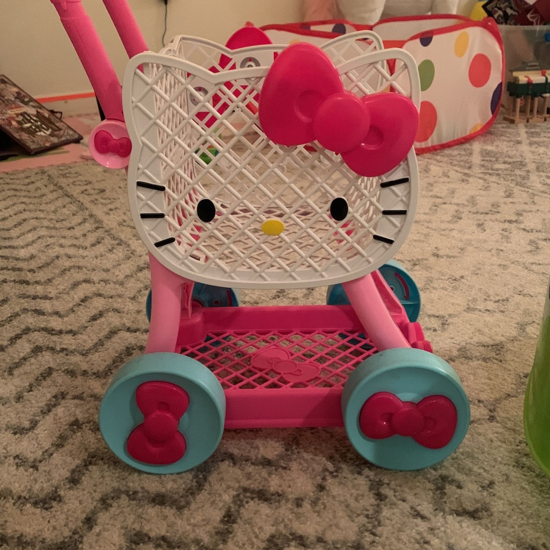 Hello Kitty Cart
