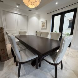 Dining table And Chairs (Brand new in Box)