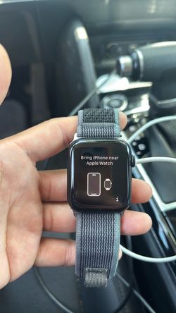 Apple Watch W/charger (no block)