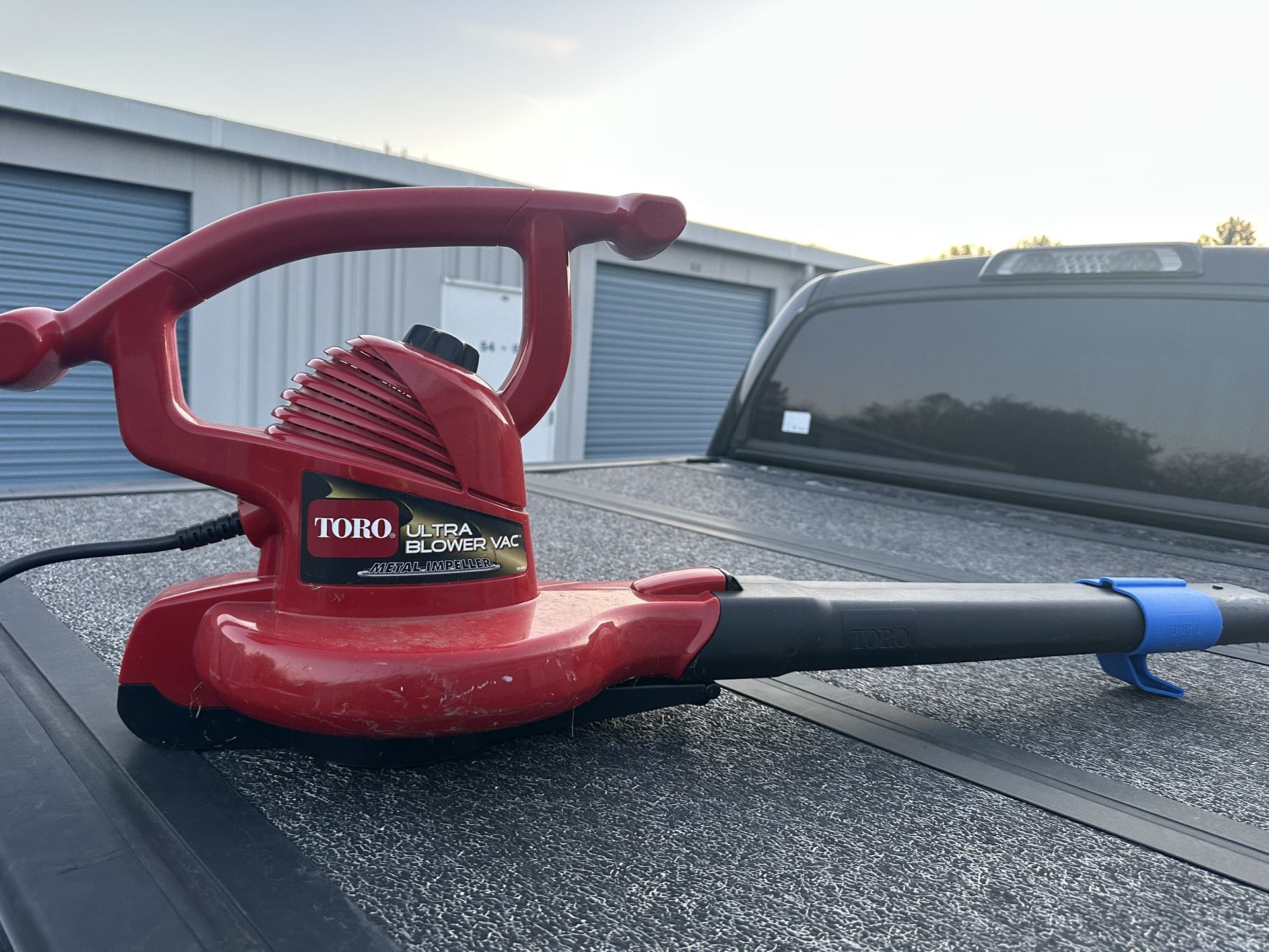 Leaf Blower