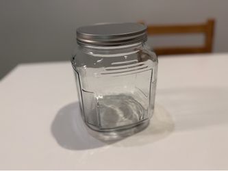 Glass food storage with lid