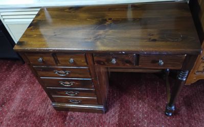Ethan Allen desk