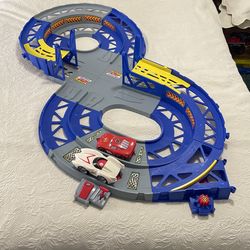 Shake ‘N Go Crash-Up Track