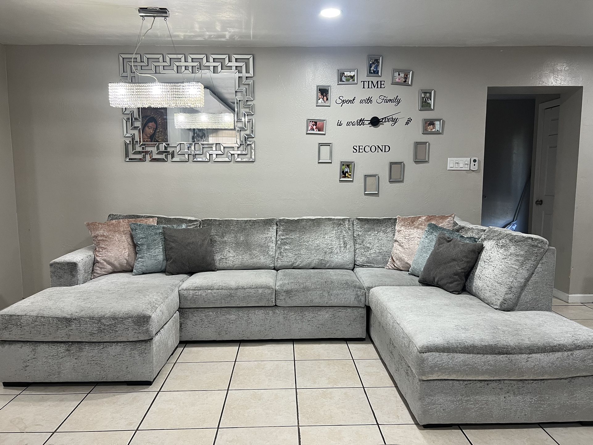 Grey Sectional Couch 