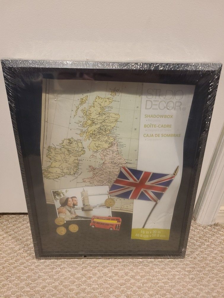 16x20 Shadow Box Frame
