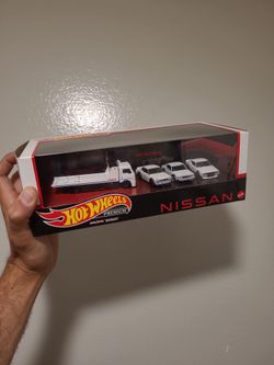 Hot Wheels Nissan Premium Set