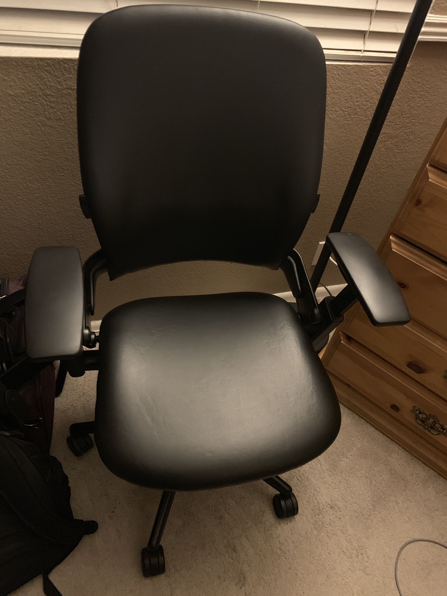 Steelcase Leap leather Ergonomic Office chair