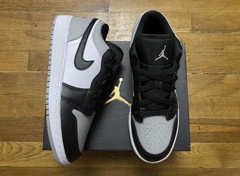 Nike Air Jordan 1 Low Light Smoke Grey GS Size 4