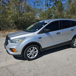 2017 Ford Escape S