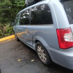 2014 Chrysler Town & Country