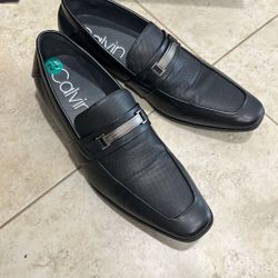 Men Calvin Klein Dress shoes 