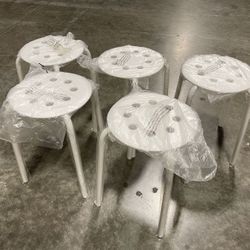 #110913 17.3in Plastic Stack Stools Student Stools for Classroom Backless Round Top Bar Stools Flexible Seating for Kitchen Home Garden Living Room Di