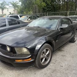 2006 Ford Mustang