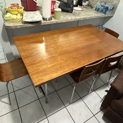 Dining Table with 4 Chairs