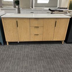 72” Bathroom Vanity In Wood Color 