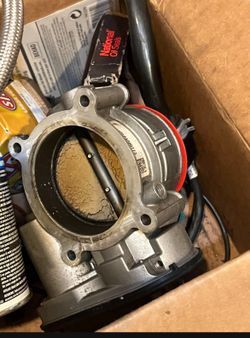 2016-19 Ford Explorer 3.5l Manifold, Throttle And More