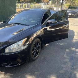 2014 Nissan Maxima
