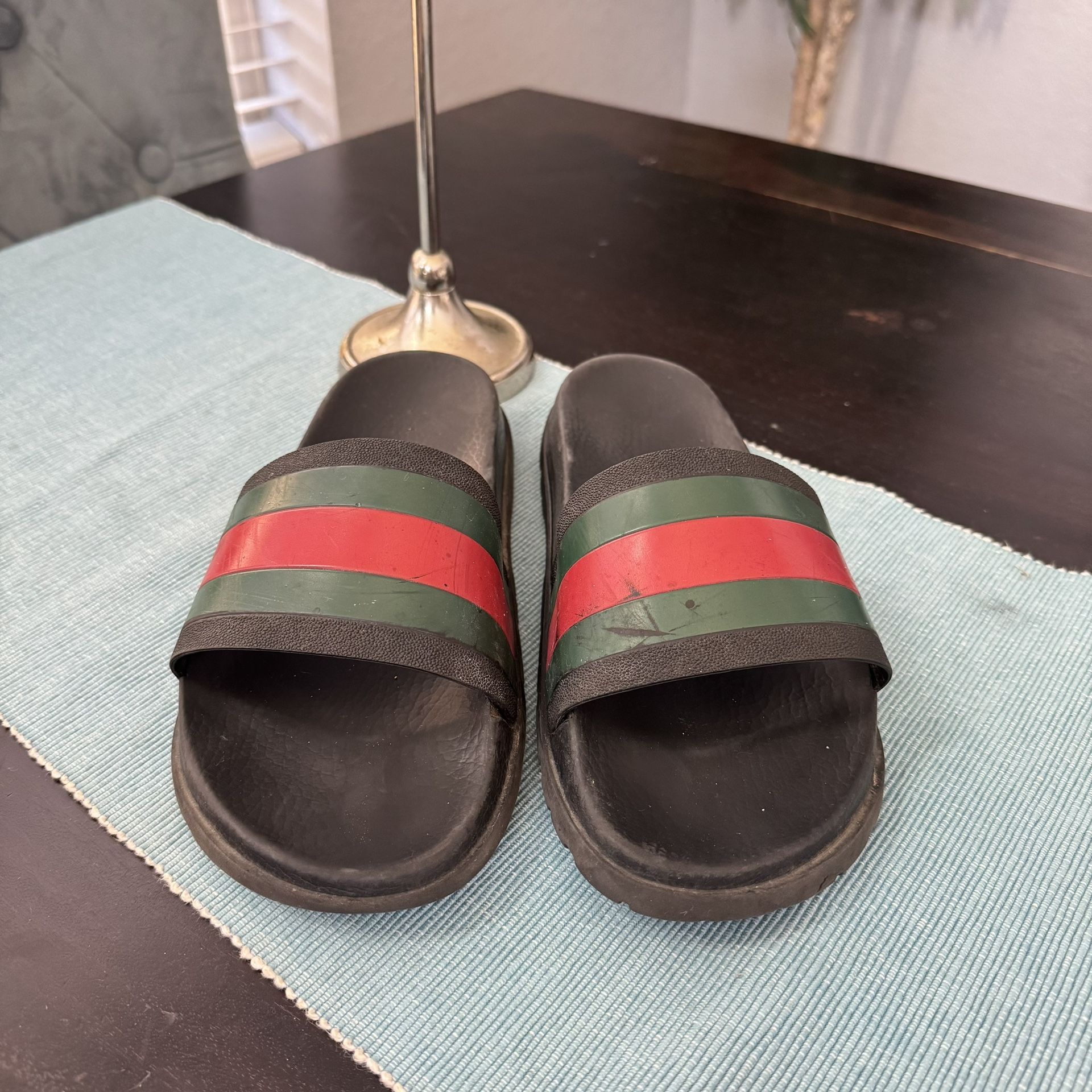 Gucci Web rubber slide sandals size 9 men display picture 1