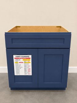 💙 BLUE 30" VANITY CLEARANCE SALE! 💙