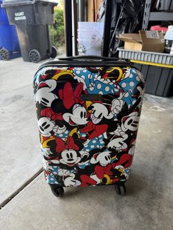 Luggage. Minnie Mouse