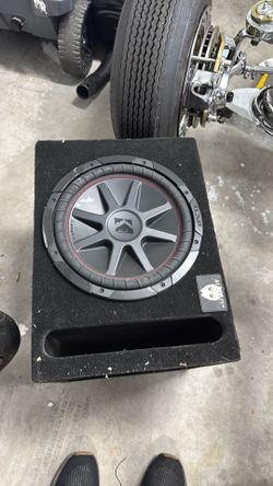 12 inch kicker comp in ported box $125